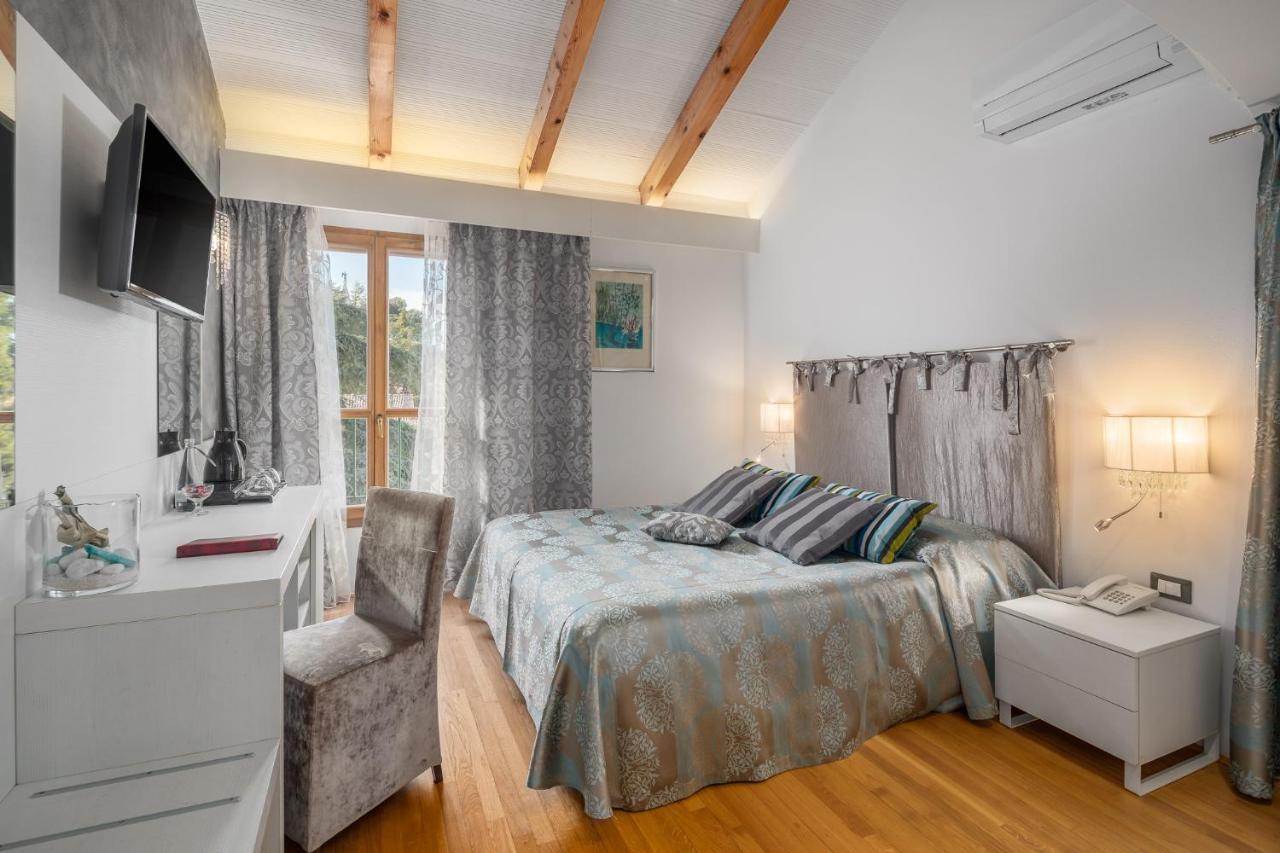 Hotel Cittar Novigrad Istria Eksteriør billede