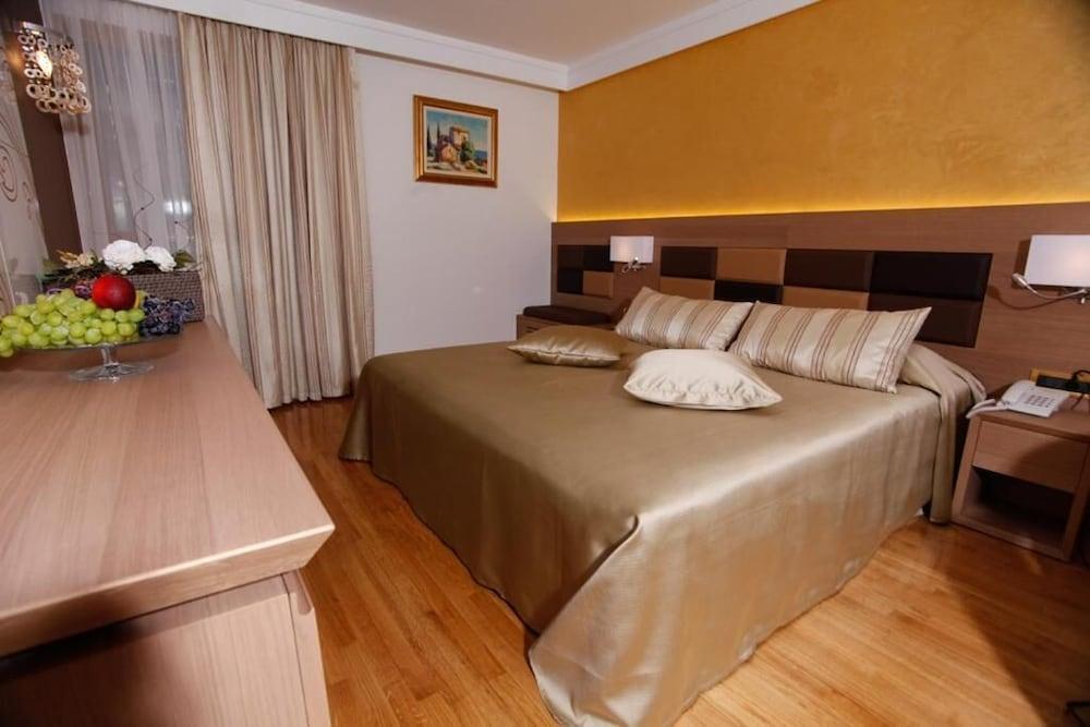 Hotel Cittar Novigrad Istria Eksteriør billede