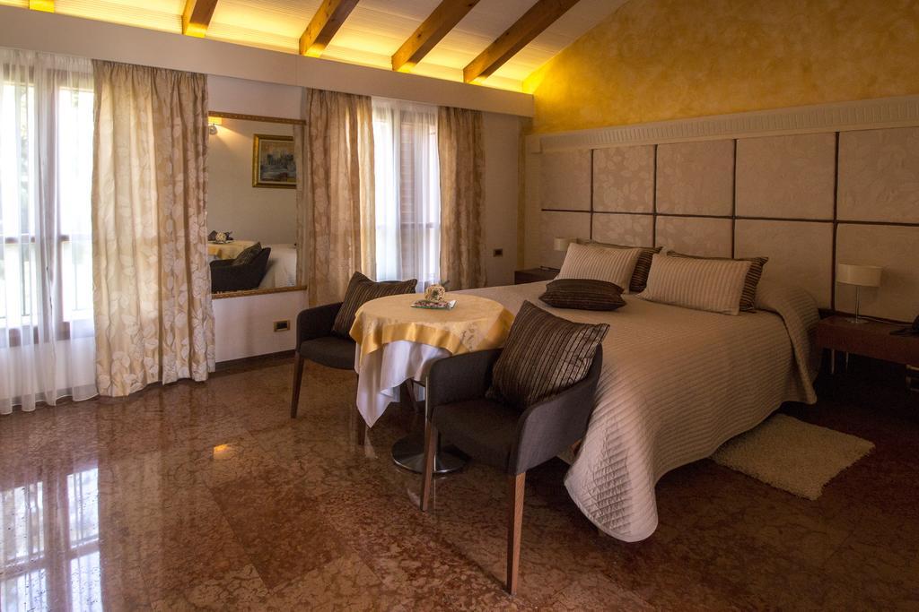 Hotel Cittar Novigrad Istria Eksteriør billede